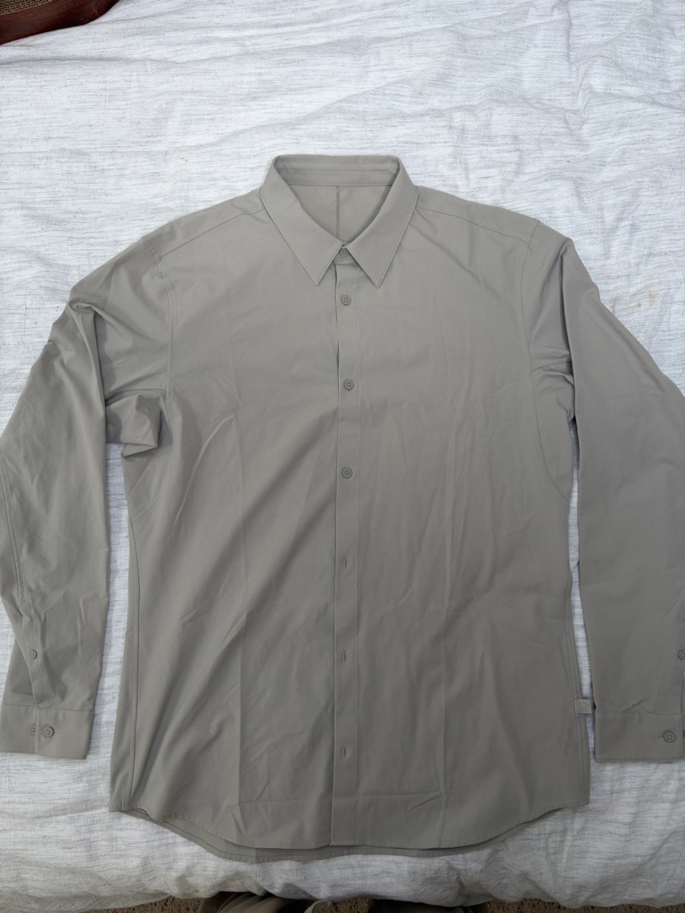 Lululemon Sage Green Button Up Shirt size L
